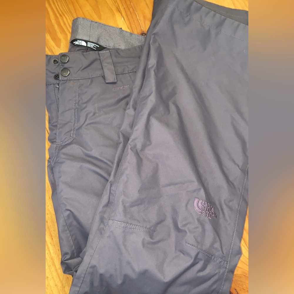 North face snow pants